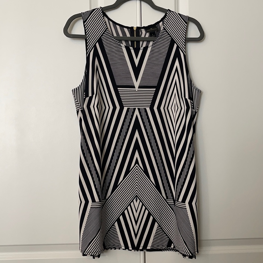 black and white print sleeveless long tunic